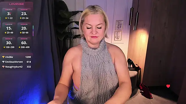 YolandaKiss's cam snapshot