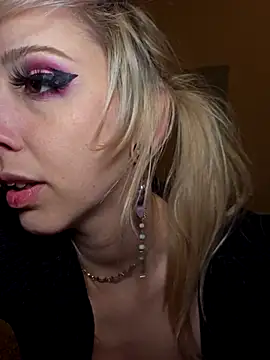 AmethystFoxx's cam snapshot