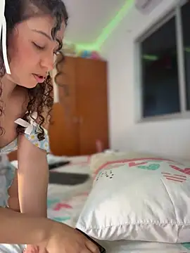 Shara_dreams's cam snapshot