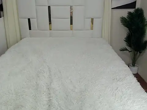 secretmiller_ live sex cam