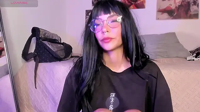 Luna-Chann's cam snapshot