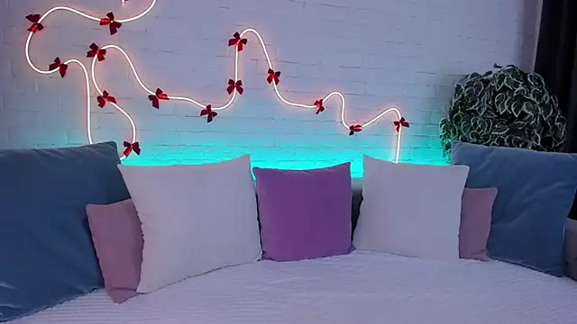 rossy_babe_'s cam snapshot