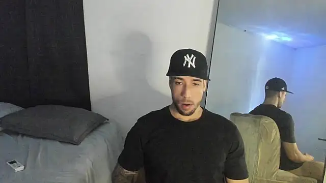 ThiagoLugo's cam snapshot