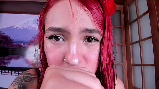 miss___abigail's cam snapshot