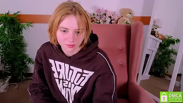 MirraBellanta's cam snapshot