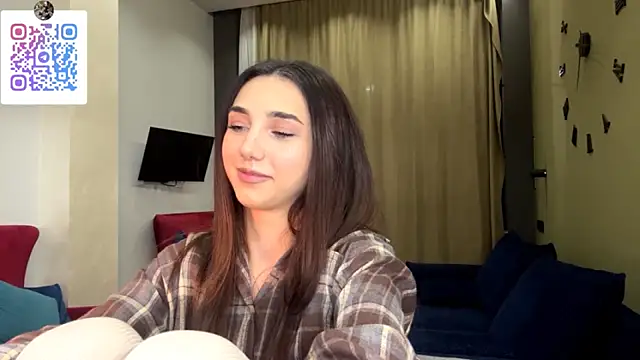 LinaMour's cam snapshot