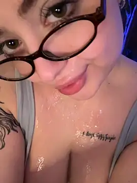 KellyMoors's cam snapshot