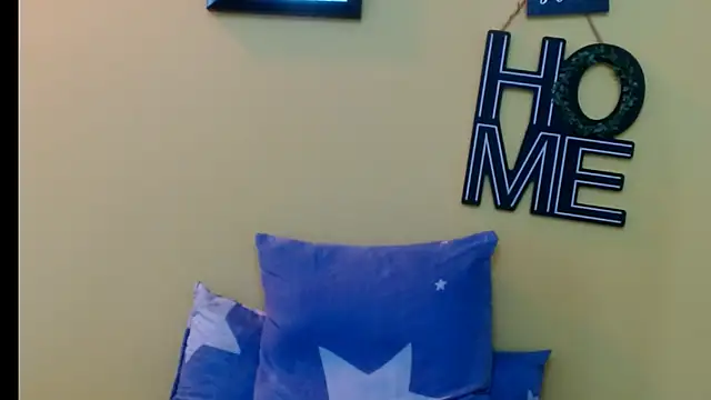 angel18evil's cam snapshot