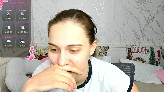 Alisa__Hall's cam snapshot