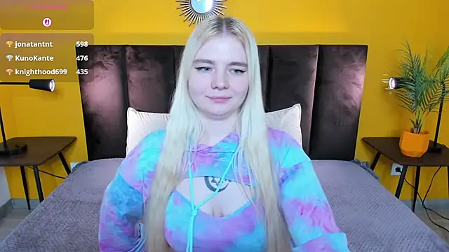 RuthBryant's cam snapshot