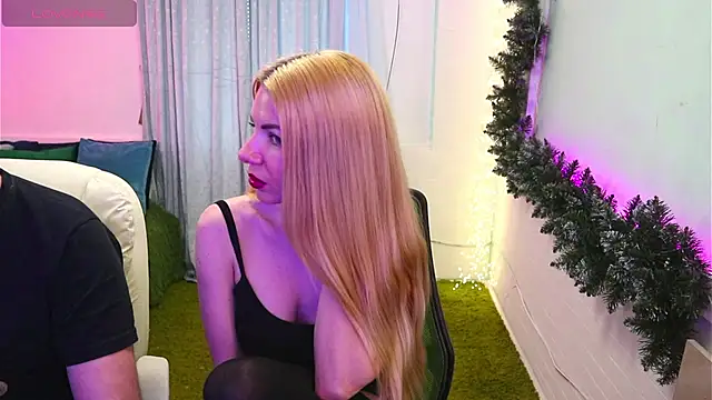 AlisaAleksandr's cam snapshot