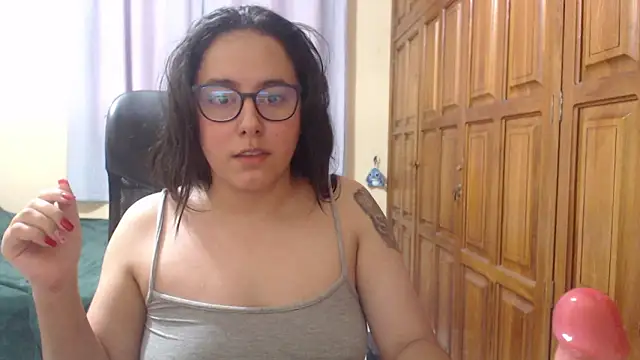 Venus_cat_'s cam snapshot