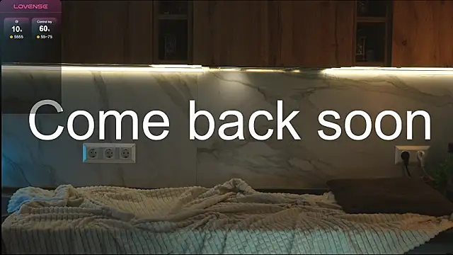 LessyLuiz's cam snapshot