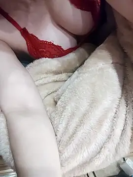 Alone_nothing's cam snapshot