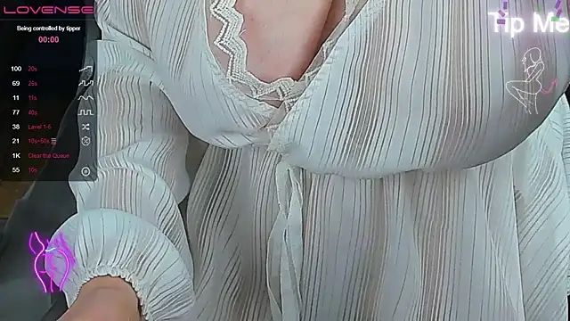 Kamilla_Hot's cam snapshot