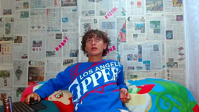 arielnoir6958 live sex cam