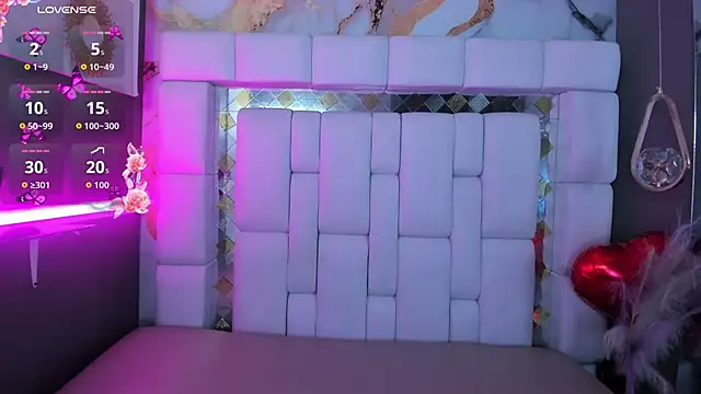 Natasha-Adams's cam snapshot