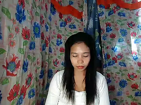 PinaySkinnyGirl live sex cam