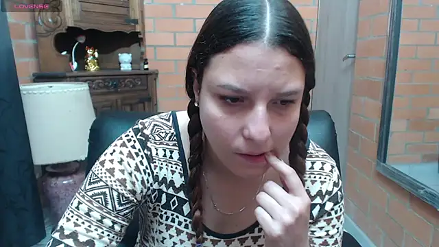 alexia_87's cam snapshot