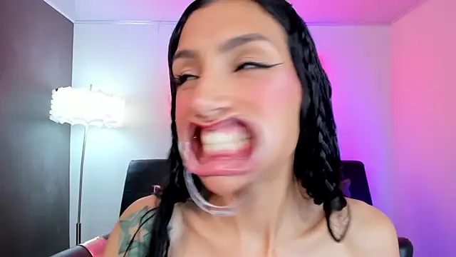 miss___evangeline live sex cam