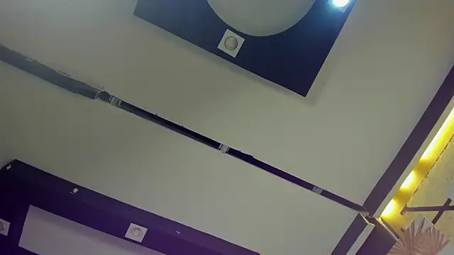 VenusColeman_'s cam snapshot