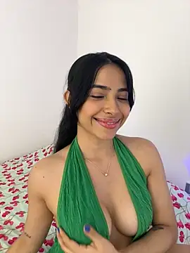 _Emily_Thompson_'s cam snapshot