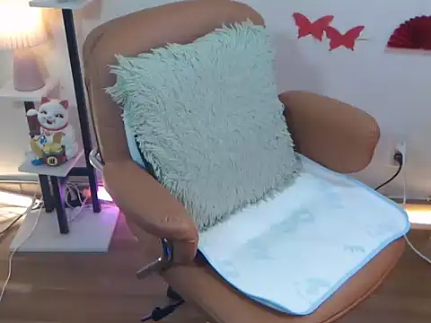 Dua-Mini's cam snapshot