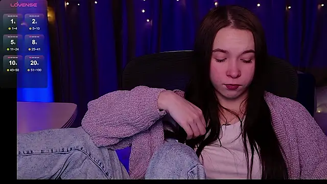 LilithStrangfor live sex cam