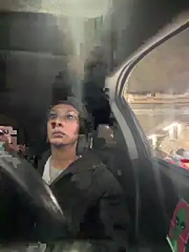 Your_Paris's cam snapshot