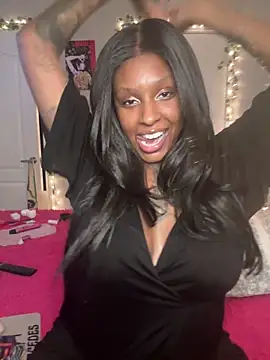 MistiSavannah's cam snapshot