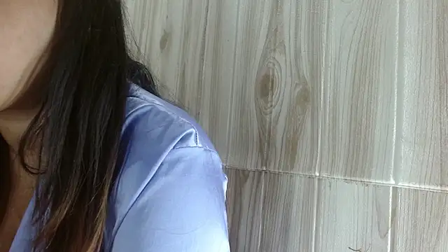 Camil4_milf_1's cam snapshot