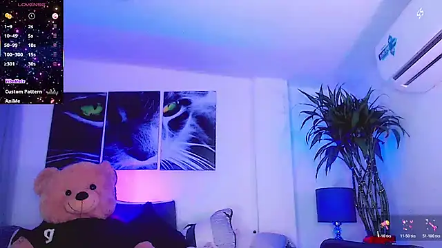 Sophiesweet5 live sex cam