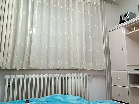 milf44milf's cam snapshot