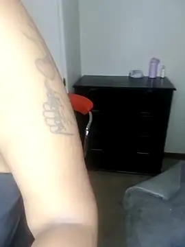 ThaQueenMaya's cam snapshot