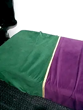 sarasara2410's cam snapshot