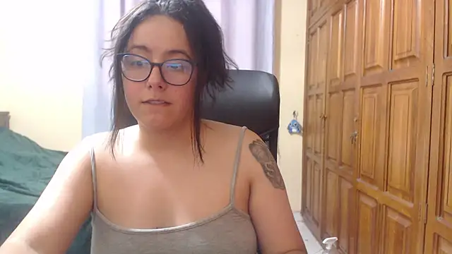 Venus_cat_'s cam snapshot