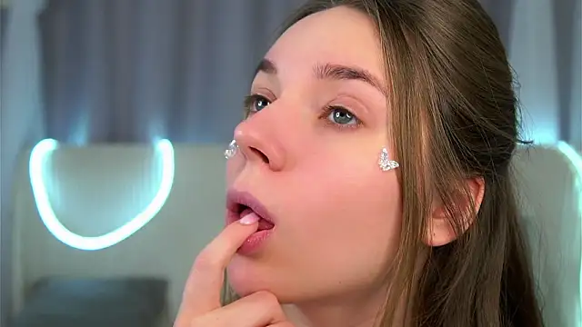 KarriBrownd's cam snapshot