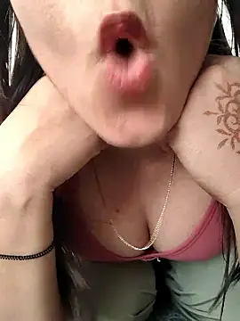 mayrakhan11's cam snapshot