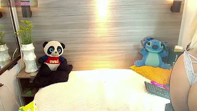 natashaislerxxx live sex cam