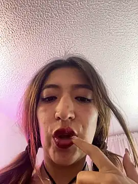 PamelaSuee's cam snapshot