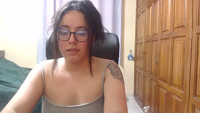 Venus_cat_'s cam snapshot