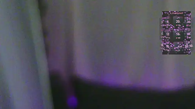 molly_crystal's cam snapshot