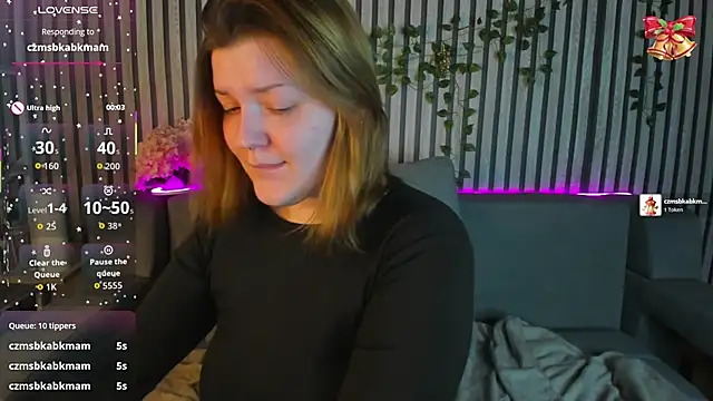 Michele_Greenn's cam snapshot