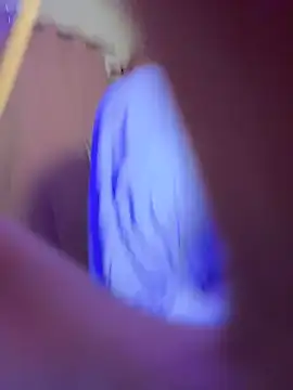 EmillieX's cam snapshot