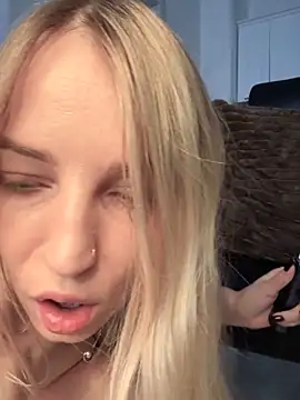 Adelina0001's cam snapshot