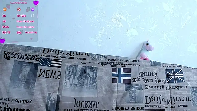 girlllsooft's cam snapshot