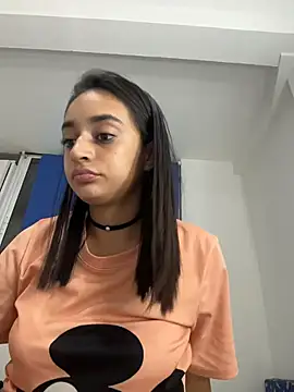 DaliaNix's cam snapshot