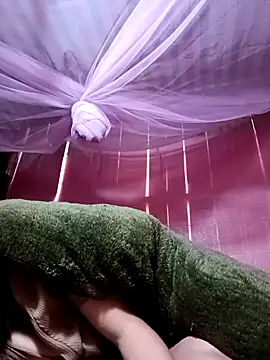 llomayy-love's cam snapshot