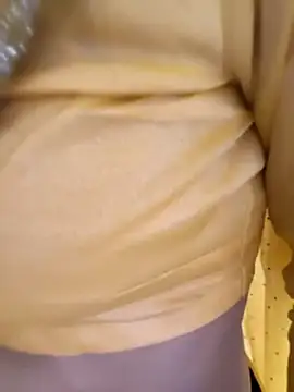 Shalu_G's cam snapshot