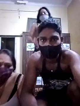 LoveOnStream's cam snapshot